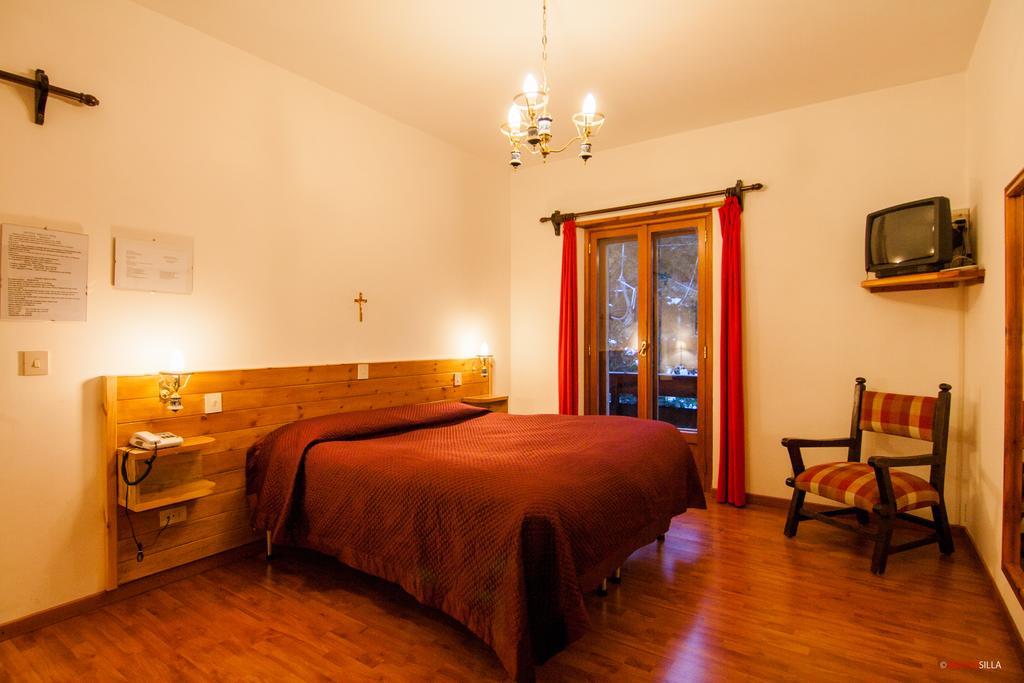 Hotel Garni Mille Pini Scanno Room photo